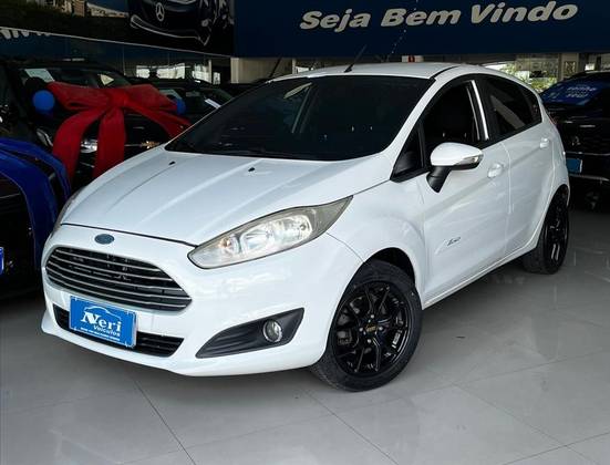 FORD FIESTA 1.6 SE HATCH 16V FLEX 4P POWERSHIFT